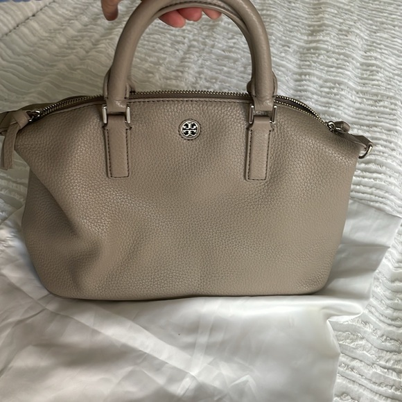 EUC - Tory Burch Brody Small Slouchy Satchel - Picture 2 of 9